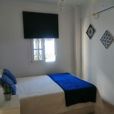 Room In Lovely Cottage House Habitaciones En Chalet En Cadiz San Fernando Eksteriør billede